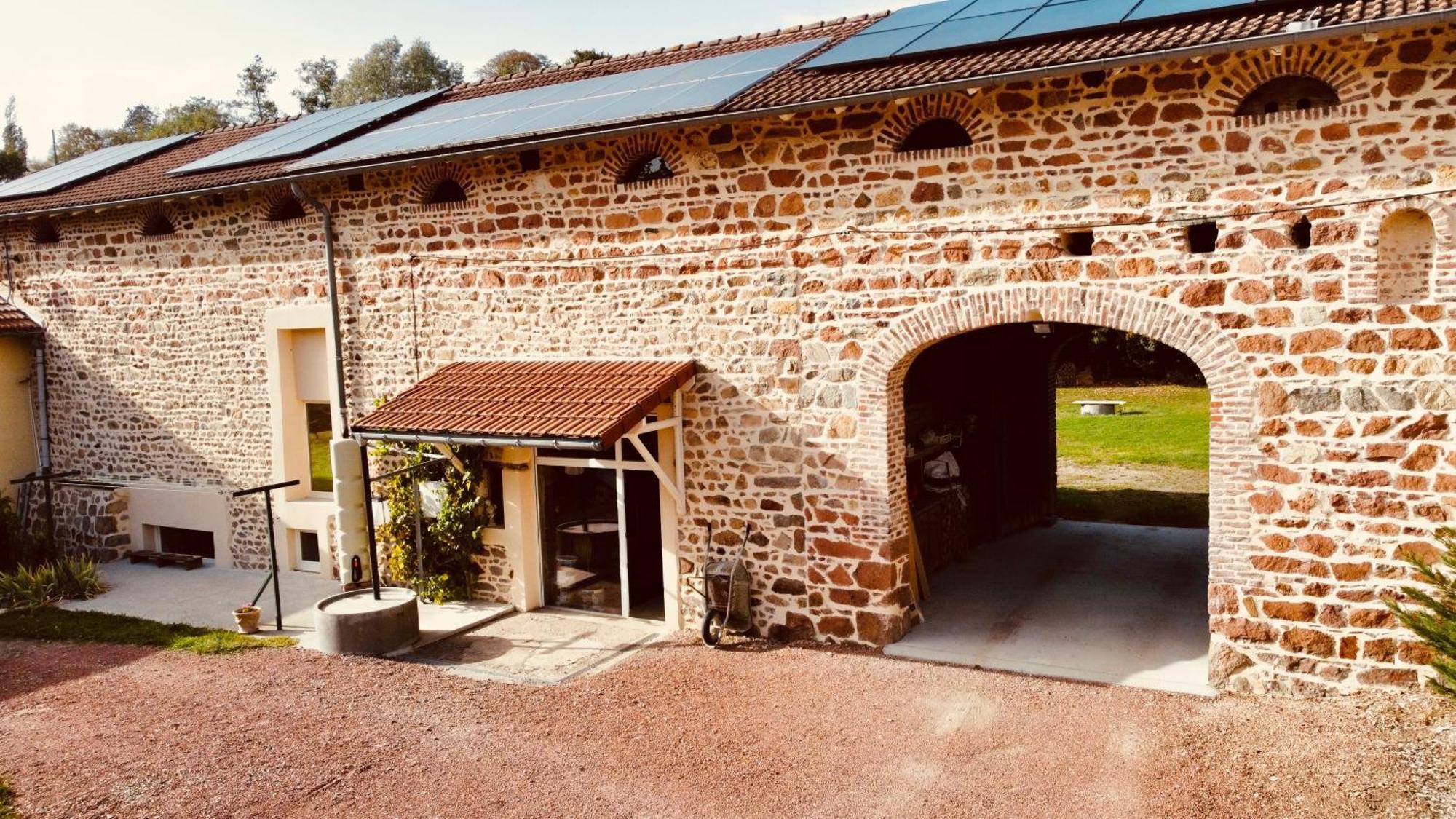 Chambres D'Hotes Les Vernayes Amplepuis Esterno foto